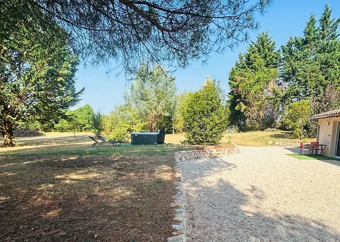 D'hote Melusine - Illimite - Nature - Les Fees Des Chenes לינה וארוחת בוקר 3*