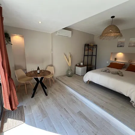 B&B D'hote Melusine - Illimite - Nature - Les Fees Des Chenes 3*