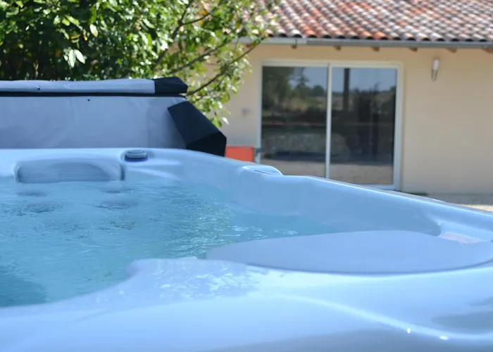 D'hôte Mélusine - Illimité - Nature - Les Fées Des Chênes Bed & Breakfast Salvagnac