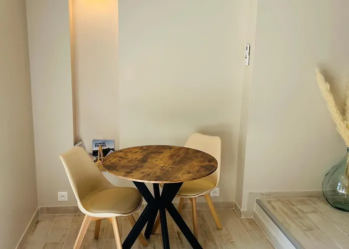 Bed & Breakfast D'hôte Mélusine - Illimité - Nature - Les Fées Des Chênes 3*